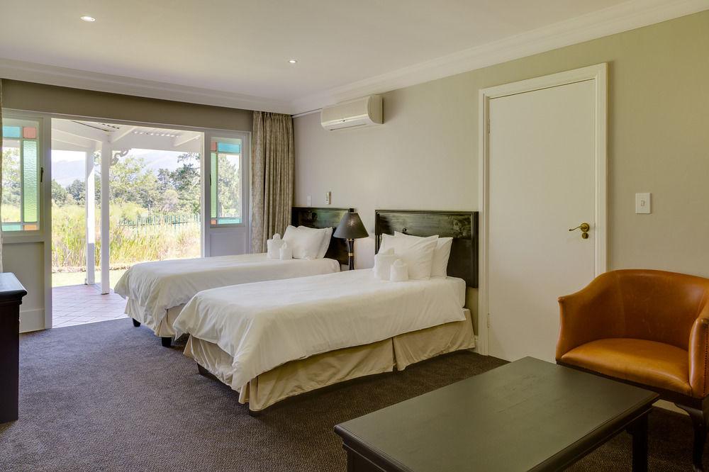 Protea Hotel By Marriott George King George Eksteriør bilde
