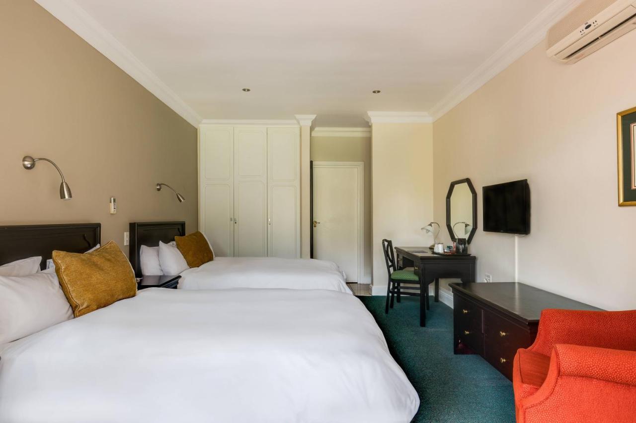 Protea Hotel By Marriott George King George Eksteriør bilde