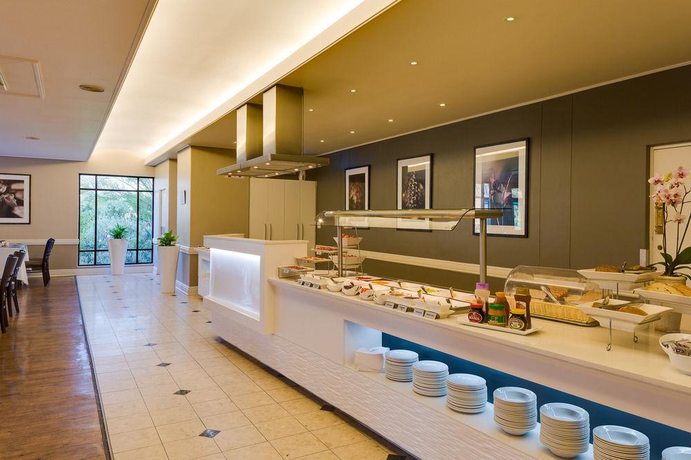 Protea Hotel By Marriott George King George Eksteriør bilde