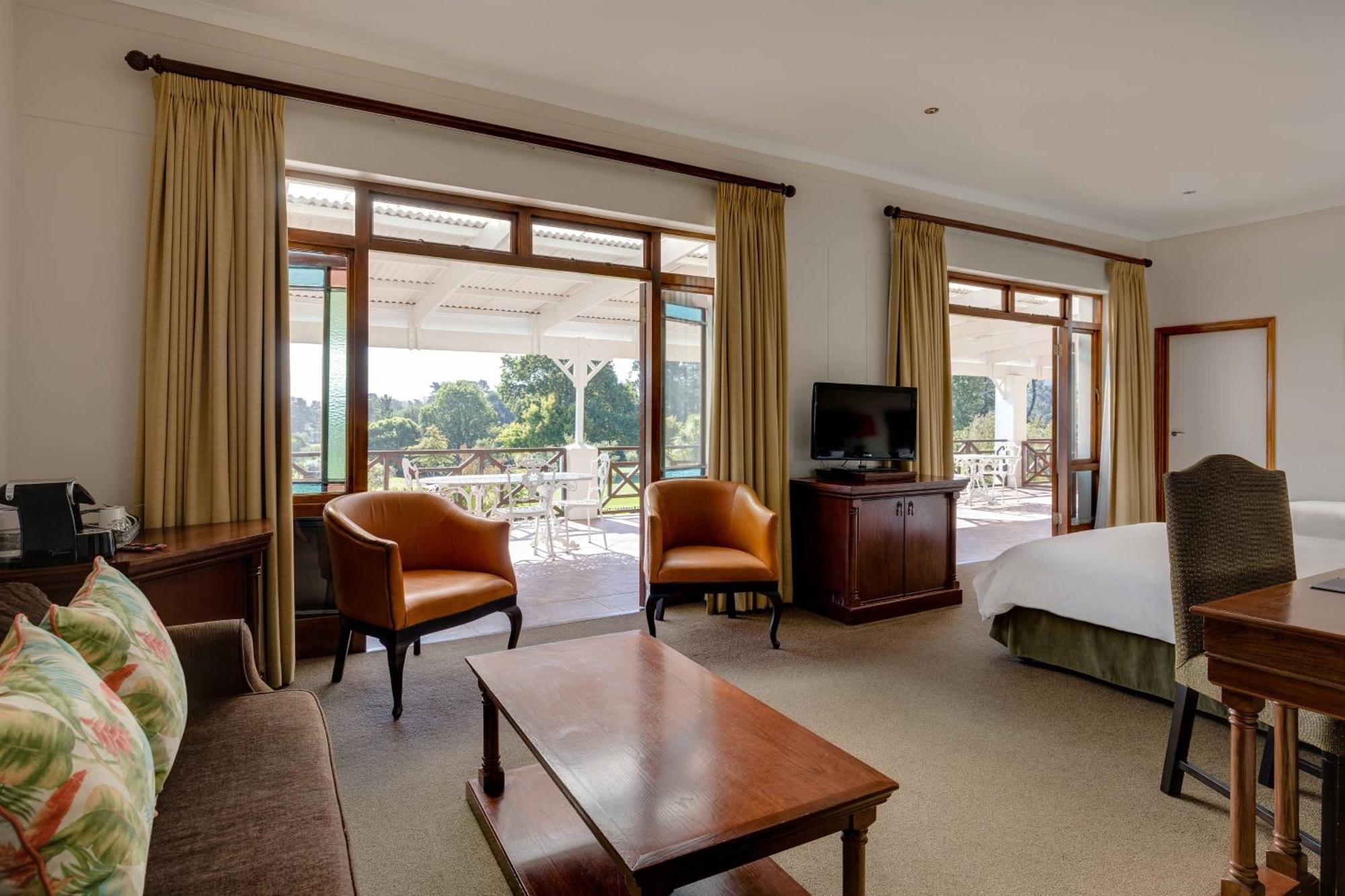 Protea Hotel By Marriott George King George Eksteriør bilde