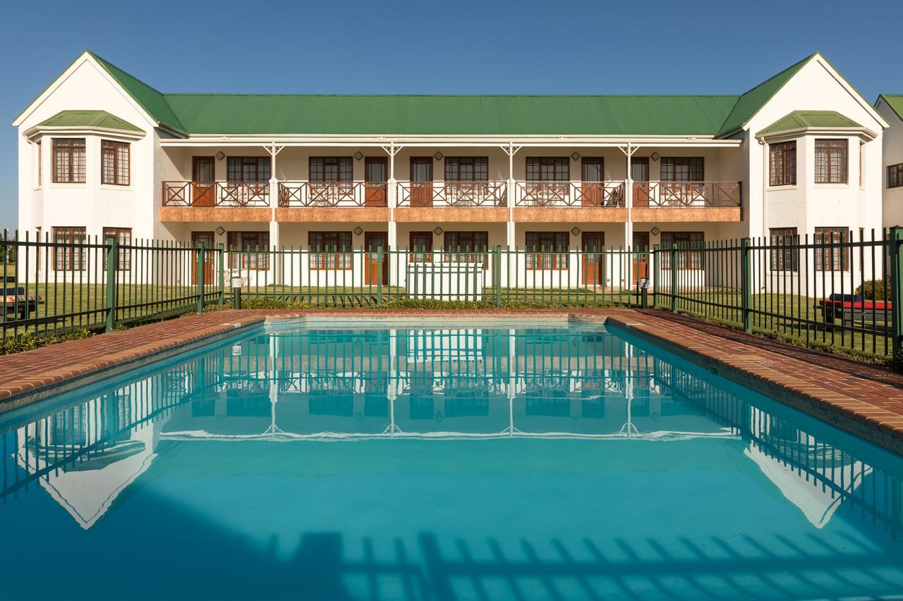 Protea Hotel By Marriott George King George Eksteriør bilde