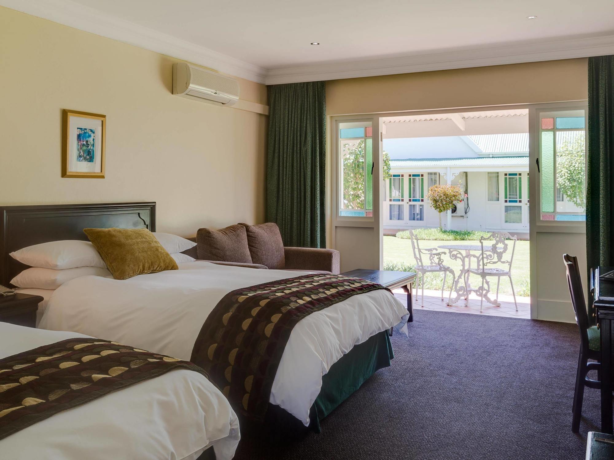 Protea Hotel By Marriott George King George Eksteriør bilde